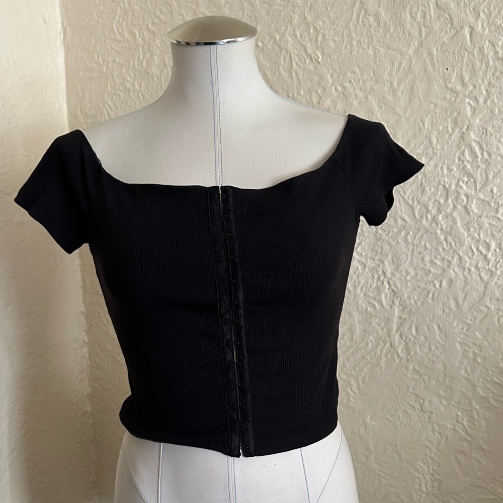 Topshop Black Ribbed Off the Shoulder Hook and Eye Front T-Shirt Top 4